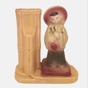 Vintage Shawnee Pottery Vase 702 Made in the USA Butter Yellow Asian Theme Decor